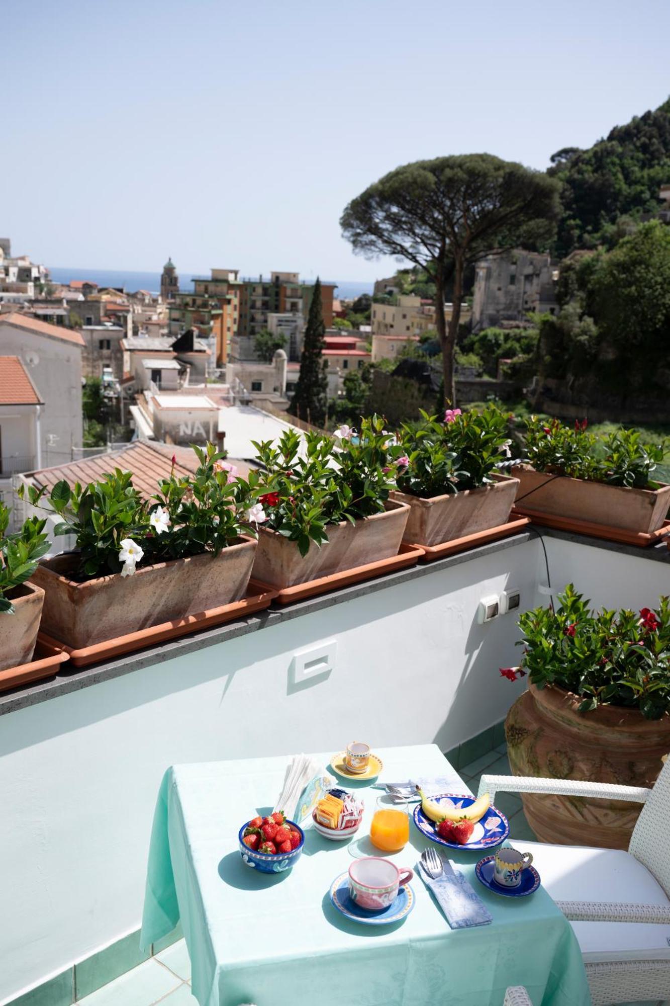 Valle D'Amalfi Suites Экстерьер фото