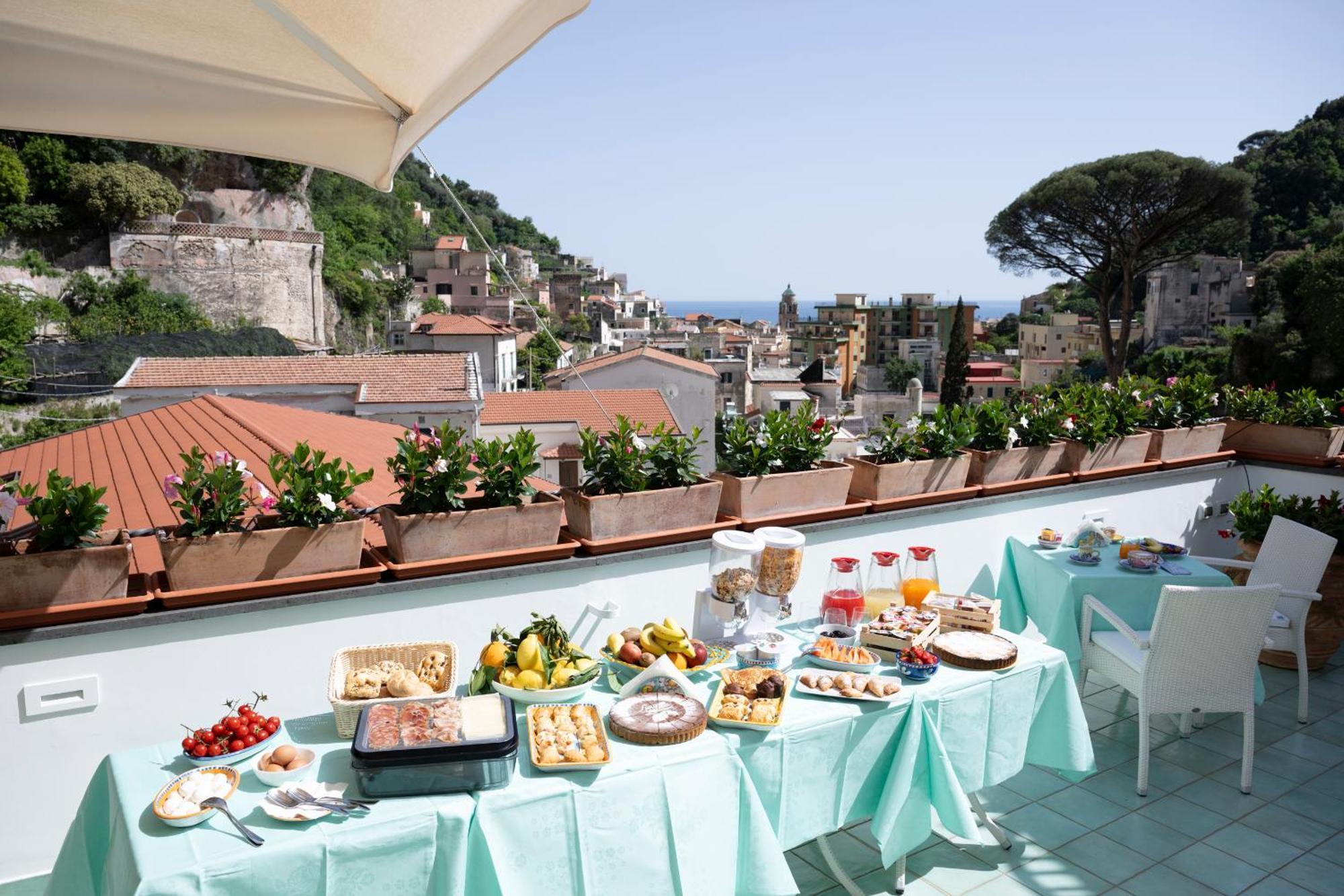 Valle D'Amalfi Suites Экстерьер фото